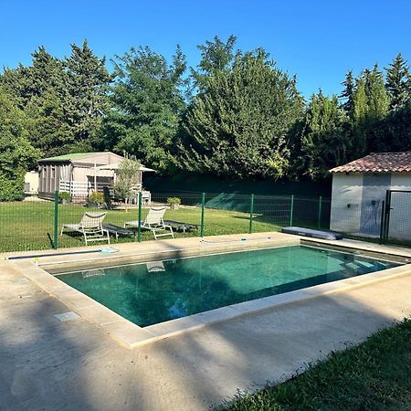 Avignon, Joli Chalet En Campagne Tres Proche De La Ville エクステリア 写真